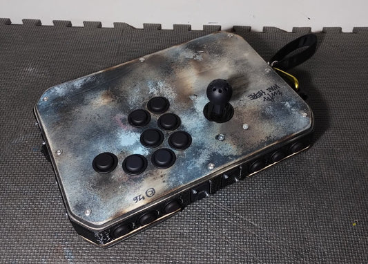 Atlas Slim. 4+2+2. Weathered wooden panels. Ready to ship.